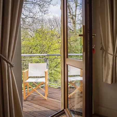 17 Canons Lane Feriehus *