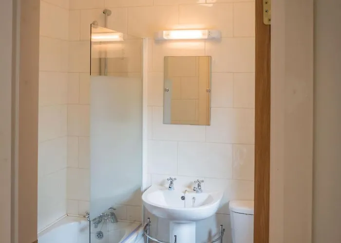 度假居 17 Canons Lane 克利夫登